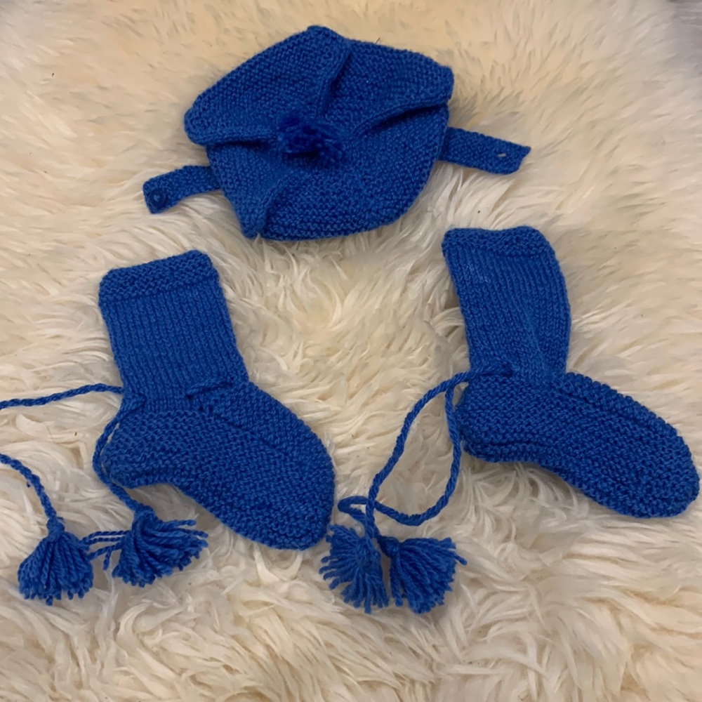 Baby Booties and Hat Blue Crochet Hand-Made Brand New
